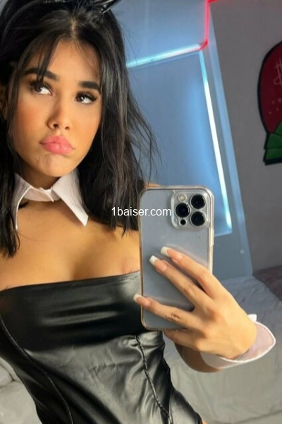 Disponible pour un vrai sexe