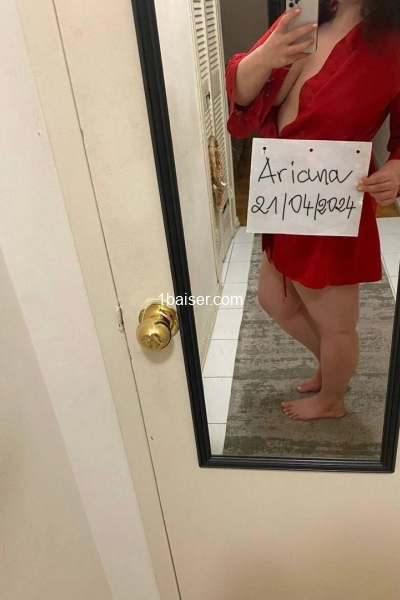 Ariana_bennet 