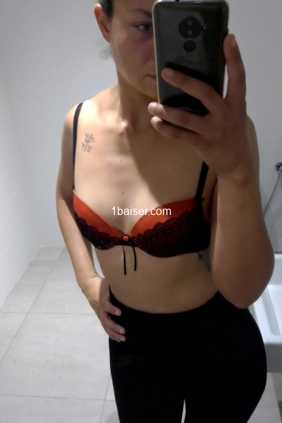 Métisse coquine 