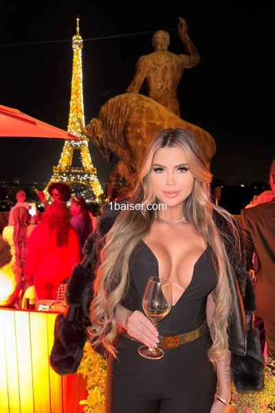 Nicoly sexy GFE