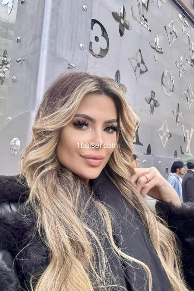 Nicoly sexy GFE