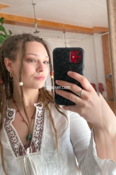 Yvette  — Escort Paris (1)