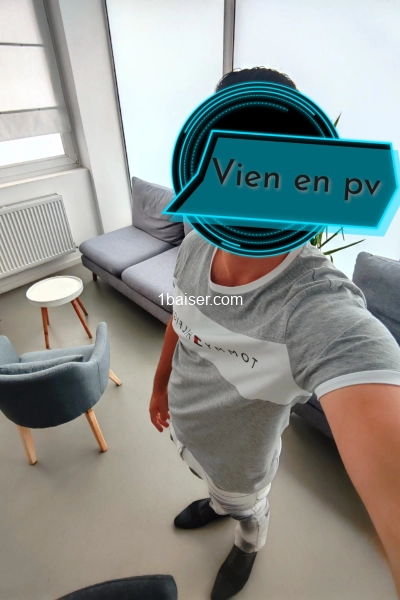 Hetero pour vous faire plaisir  — Escort Paris (1)