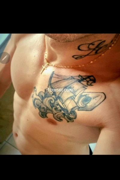 . Victor  — Escort Perpignan (1)