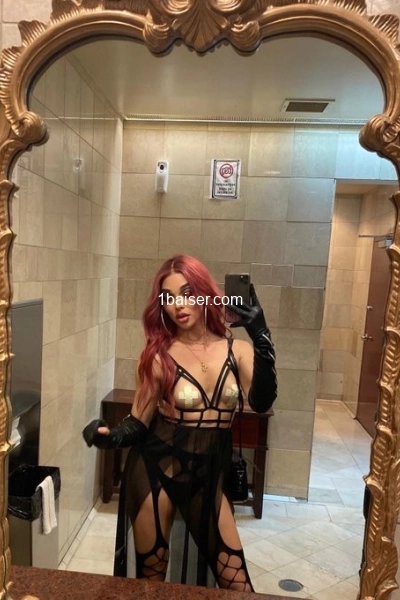 Showcam meganne  — Escort Brest (1)