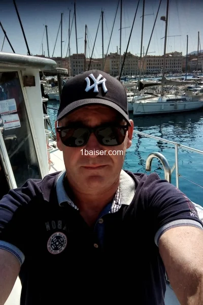 Escort in Hautes Alpes : Stéphane, Male (2/3)