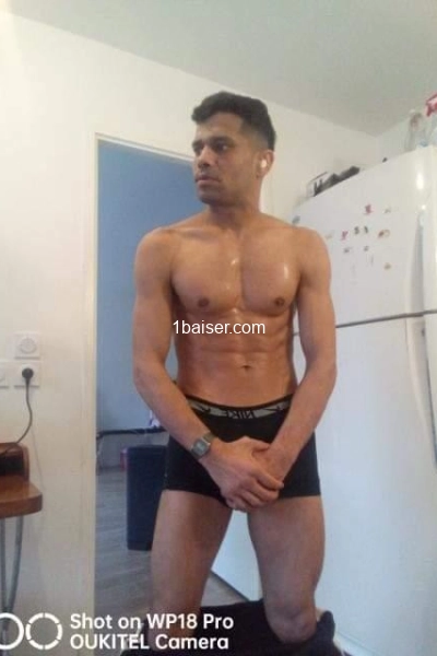 Je suis masseur sportif avec sex érotique  — Escort Pas de Calais (1)