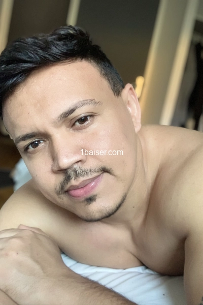 Felipe — Escort Ain (1)