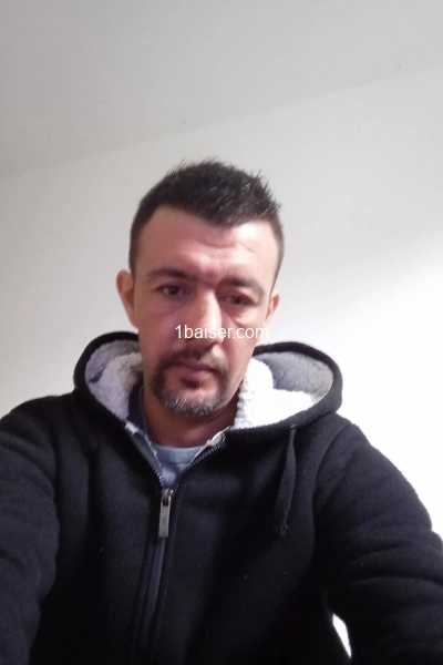 Disponible le soir et le weekend 