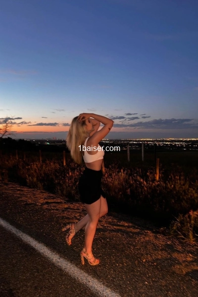 Blonde coquine — Escort Aix en Provence (1)