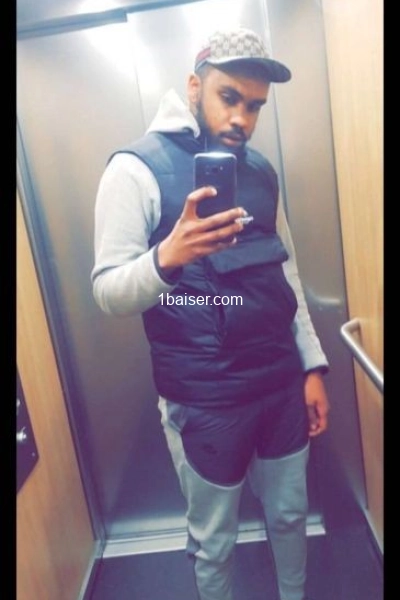 Blackdeplace — Escort Argenteuil (1)