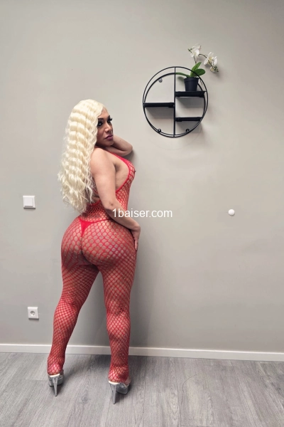 TS Mariana Dominatrice XXL