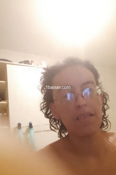 Cherche plan cul réel Paris Lyon  — Escort Loire (1)