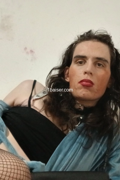 Adeline nina famme trans escorte girl pour vous les hommes 