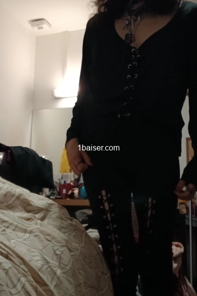 Adeline nina femme trans tous vos plaisirs