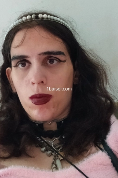 Adeline nina famme trans escorte girl pour vous les hommes 