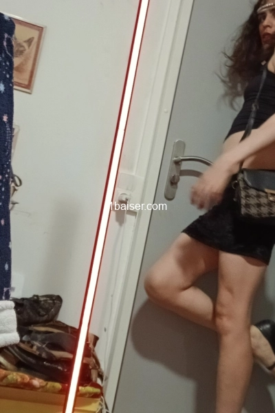 Adeline nina famme trans escorte girl pour vous les hommes 