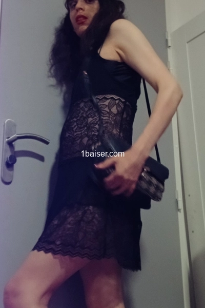 Adeline nina famme trans escorte girl pour vous les hommes 