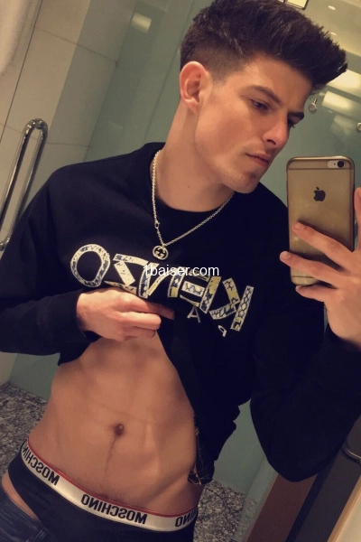 Je suis disponible  — Escort Reims (1)