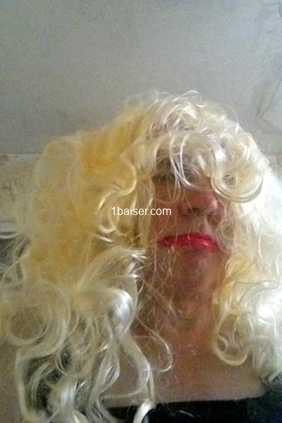 AURELIE  TRAVESTIE    SEXY