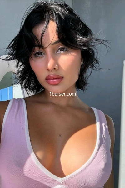 Viens jouir en moi  — Escort Marseille (1)