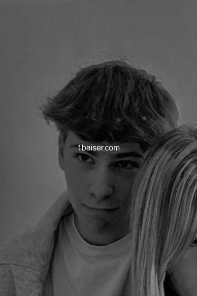 Jeune escort à votre service  — Escort Angers (1)