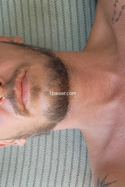 Gentleman pour bonne compagnie  — Escort Marseille (1)