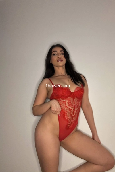 Mia  — Escort Annecy (1)