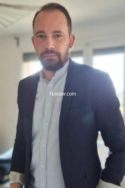 Jeune homme actif et attentionné  — Escort Marseille (1)