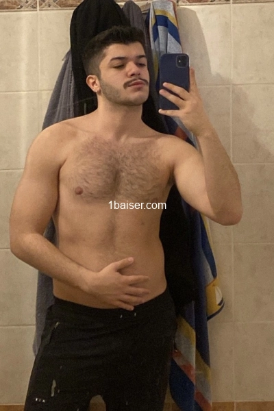 Gay Turc Masseur Kerem