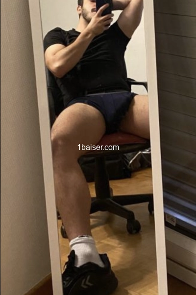 Gay Turc Masseur Kerem