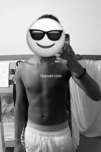 Halalifa  — Escort Seine Saint Denis (1)