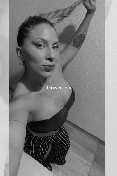 MIRABELLE DISPONIBLE 