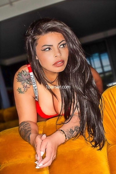 Bruna Belle 