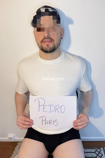 Pedro homme Paris