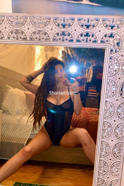 Aline3 — Escort Hauts de Seine (1)