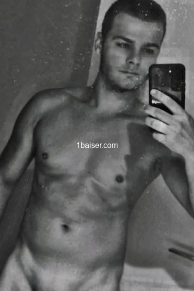 Escort in Saint Maximin la Sainte Baume : Jo83m, Male (2/3)