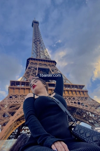Rencontre Payant dans lendemain  — Escort Annecy (1)