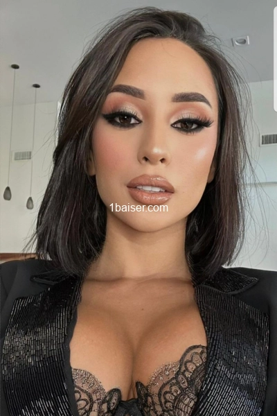 Ceeny — Escort Correze (1)