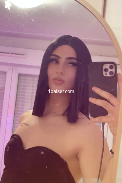 laura — Escort Bordeaux