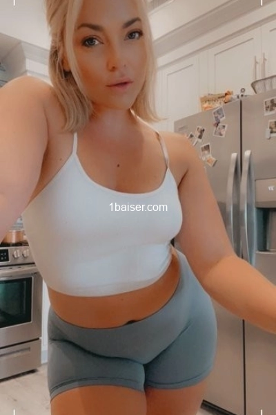 Alicia094