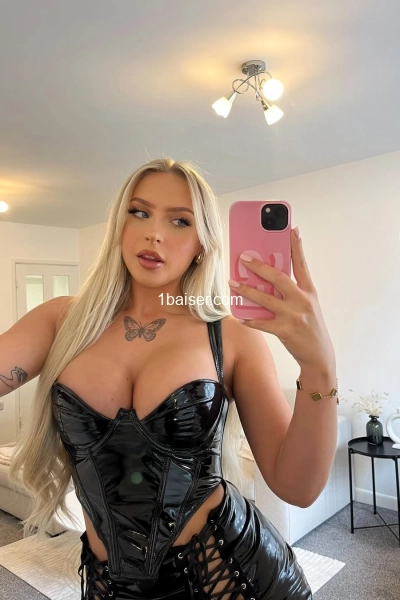 Wens — Escort Antibes (1)