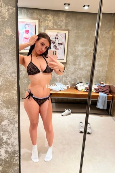 Lina une jolie femme  — Escort Marseille (1)