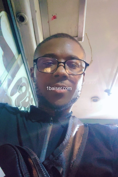 Exzer — Escort Paris (1)