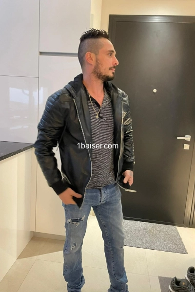  Nino, votre escort  — Escort Isere (1)