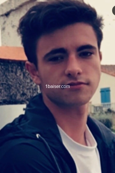 Brandon Gadiou — Escort Charente Maritime (1)