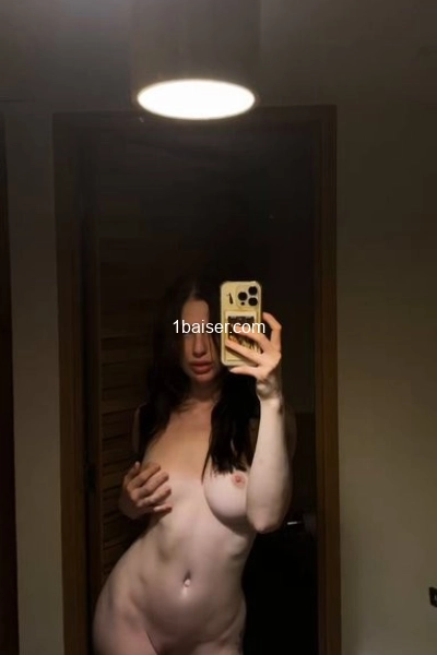 Escorte disponible  — Escort Lyon (1)