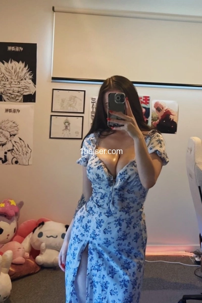Escort à Ajaccio : Rosine erra, Femme (2/3)