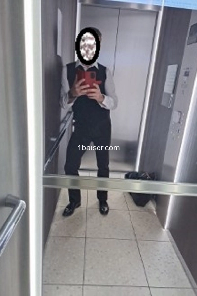 Homme pour femmes seules ou en couples — Escort Cannes (1)