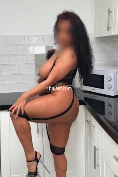Escort à Tours : Partuca, Femme (2/3)